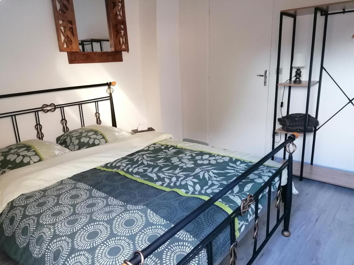 Lola Apartman Montigny-Sur-Crecy Kültér fotó